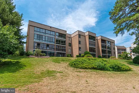 227 Canal Park Dr #301, Salisbury, MD 21804