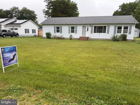 304 Calvin Dr, Salisbury, MD 21804