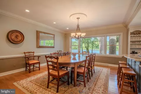 Dining - 619 Ridge Rd, Salisbury, MD 21801 photo 3 of 3