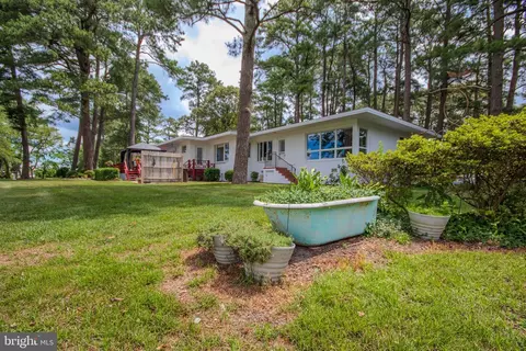 Exterior - 619 Ridge Rd, Salisbury, MD 21801 photo 5 of 12