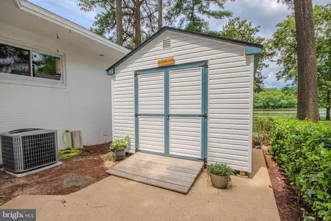 Exterior - 619 Ridge Rd, Salisbury, MD 21801 photo 2 of 12