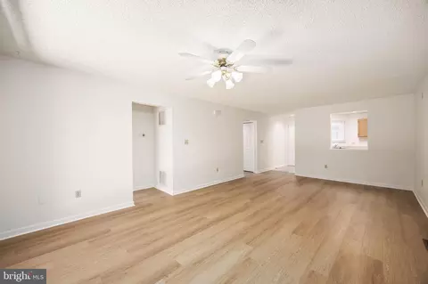 Living - 731 Canvasback Ct, Salisbury, MD 21804 photo 3 of 4