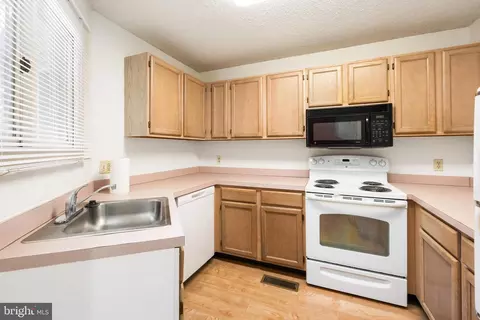Kitchen - 731 Canvasback Ct, Salisbury, MD 21804 photo 1 of 2