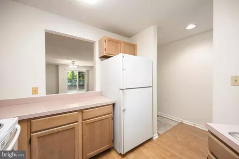Entry Way - 731 Canvasback Ct, Salisbury, MD 21804 photo 1 of 2