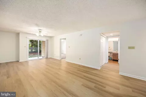 Living - 731 Canvasback Ct, Salisbury, MD 21804 photo 2 of 4