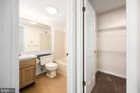 Entry Way - 731 Canvasback Ct, Salisbury, MD 21804 photo 2 of 2
