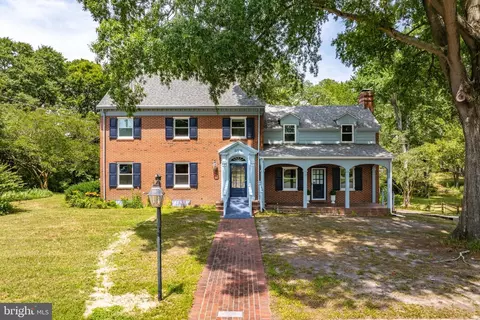 609 N Pinehurst Ave, Salisbury, MD 21801