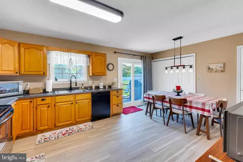 Kitchen - 6185 Trails End Ct, Salisbury, MD 21801 photo 1 of 3
