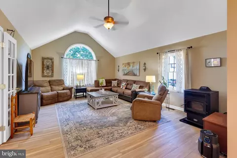 Other - 6185 Trails End Ct, Salisbury, MD 21801 photo 5 of 13