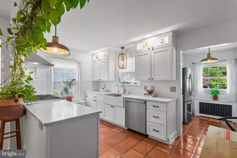 Kitchen - 427 Druid Hill Ave, Salisbury, MD 21801 photo 5 of 7