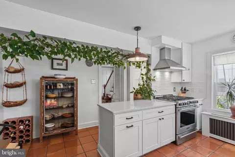 Kitchen - 427 Druid Hill Ave, Salisbury, MD 21801 photo 2 of 7