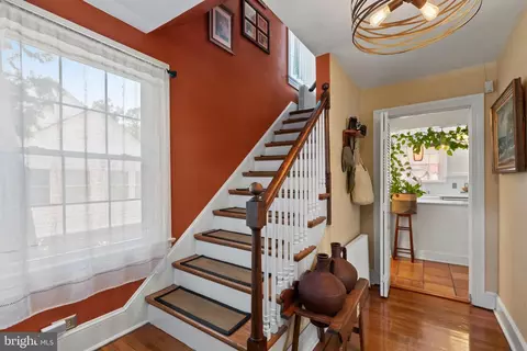 Entry Way - 427 Druid Hill Ave, Salisbury, MD 21801 photo 2 of 9