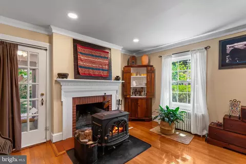 Entry Way - 427 Druid Hill Ave, Salisbury, MD 21801 photo 5 of 9