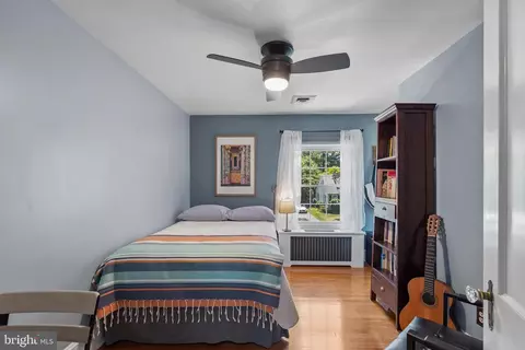 Bedroom - 427 Druid Hill Ave, Salisbury, MD 21801 photo 5 of 7