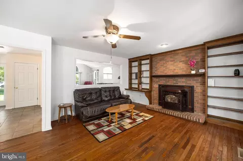 Living - 1106 Resden Run, Salisbury, MD 21804 photo 3 of 3