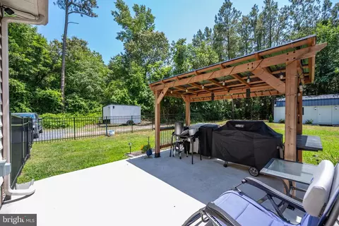 Exterior - 32183 Melson Rd, Delmar, MD 21875 photo 3 of 14