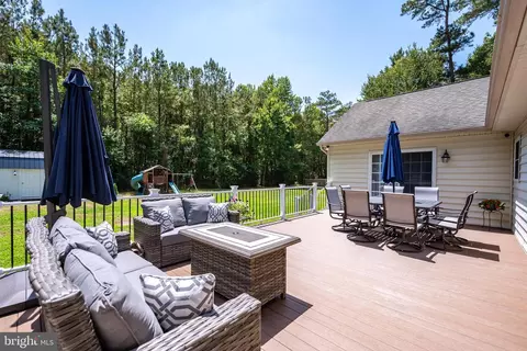 Exterior - 32183 Melson Rd, Delmar, MD 21875 photo 7 of 14