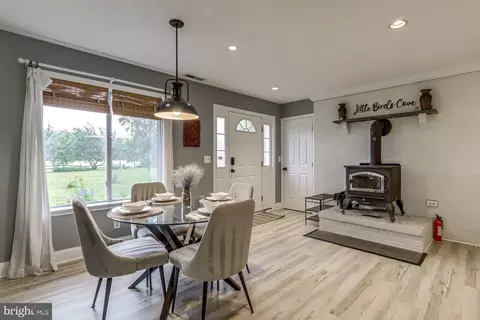 Dining - 7320 Cherry Walk Rd, Hebron, MD 21830 photo 2 of 2