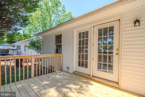 Exterior - 811 Springfield Cir, Salisbury, MD 21804 photo 3 of 7