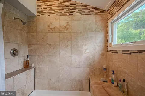Bath - 3372 Residential Dr, Eden, MD 21822 photo 5 of 6