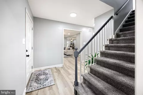 Entry Way - 3889 Five Friars Rd, Salisbury, MD 21804 photo 10 of 15