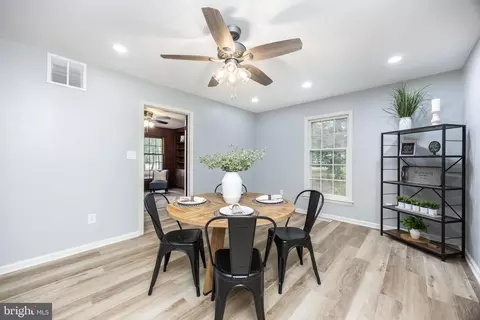 Dining - 3889 Five Friars Rd, Salisbury, MD 21804 photo 4 of 4