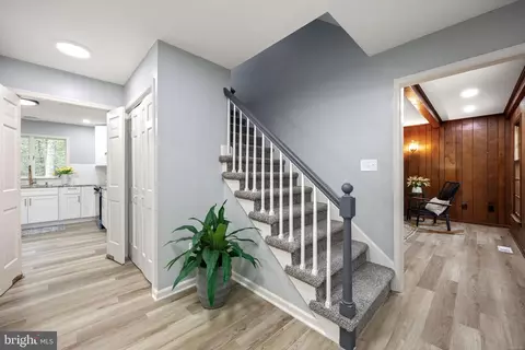Entry Way - 3889 Five Friars Rd, Salisbury, MD 21804 photo 8 of 15