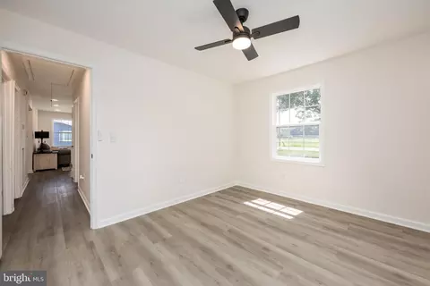 Entry Way - 8681 Jersey Rd, Salisbury, MD 21801 photo 4 of 4