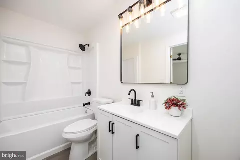 Bath - 8681 Jersey Rd, Salisbury, MD 21801 photo 2 of 2