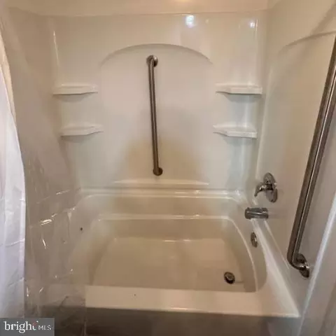 Bath - 6130 Catchpenny Rd, Quantico, MD 21856 photo 1 of 2