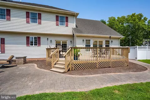 Exterior - 25343 Club Cir, Quantico, MD 21856 photo 7 of 30