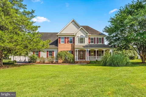 Exterior - 25343 Club Cir, Quantico, MD 21856 photo 25 of 30