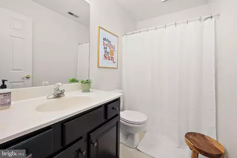 Bath - 25343 Club Cir, Quantico, MD 21856 photo 5 of 5