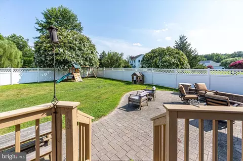 Exterior - 25343 Club Cir, Quantico, MD 21856 photo 14 of 30