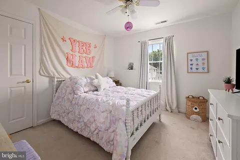 Bedroom - 25343 Club Cir, Quantico, MD 21856 photo 10 of 14