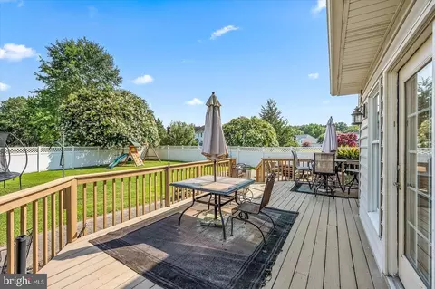 Exterior - 25343 Club Cir, Quantico, MD 21856 photo 12 of 30