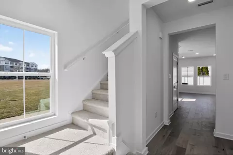 Entry Way - 302 Clement Loop, Salisbury, MD 21801 photo 3 of 5