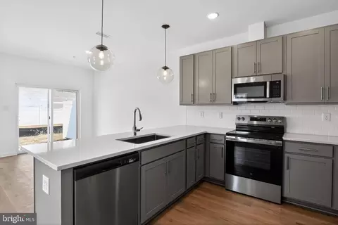 Kitchen - 302 Clement Loop, Salisbury, MD 21801 photo 2 of 3
