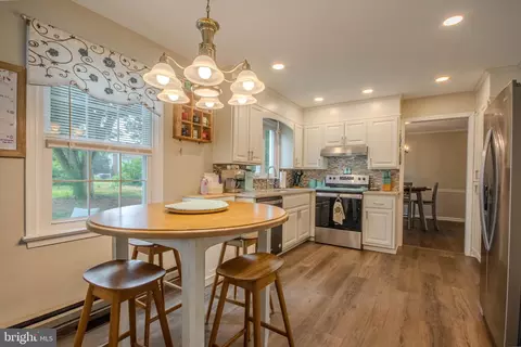 Kitchen - 6468 Centennial Dr, Salisbury, MD 21801 photo 2 of 2
