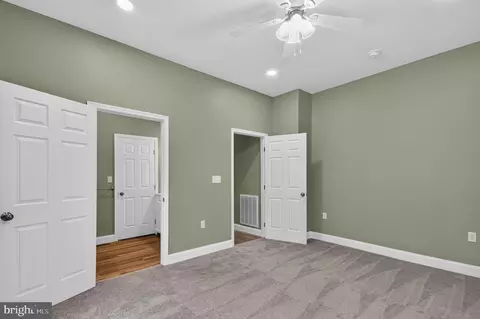 Bedroom - 401 E Pine St, Delmar, MD 21875 photo 2 of 3