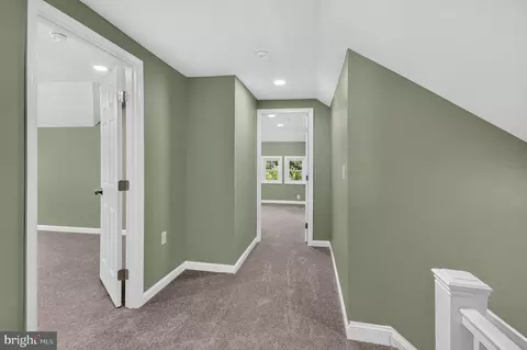 Entry Way - 401 E Pine St, Delmar, MD 21875 photo 2 of 2