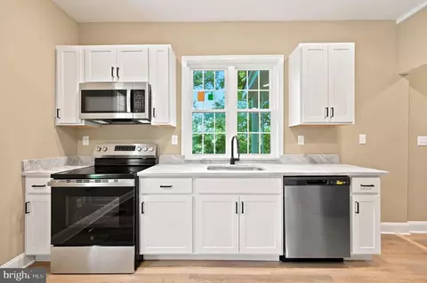 Kitchen - 312 Park Ave, Salisbury, MD 21801 photo 1 of 1