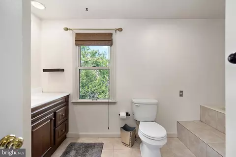 Bath - 1104 Calebs Way, Salisbury, MD 21804 photo 4 of 6