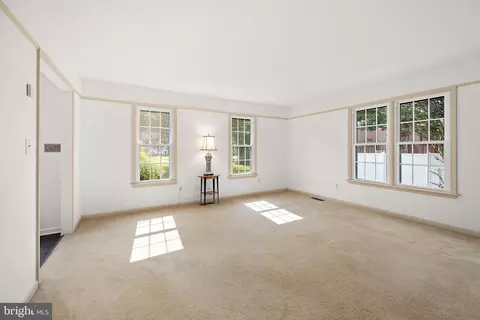 Living - 1104 Calebs Way, Salisbury, MD 21804 photo 1 of 4