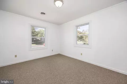 Bedroom - 813 Price Rd, Salisbury, MD 21801 photo 4 of 10