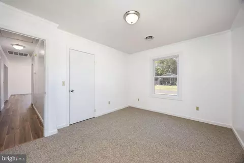 Bedroom - 813 Price Rd, Salisbury, MD 21801 photo 5 of 10