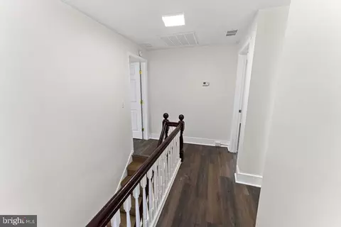 Entry Way - 307 Newton St, Salisbury, MD 21801 photo 9 of 16