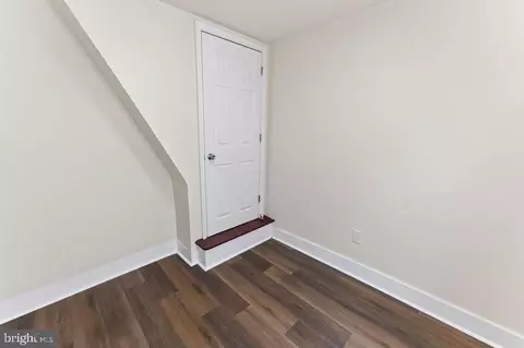 Entry Way - 307 Newton St, Salisbury, MD 21801 photo 15 of 16