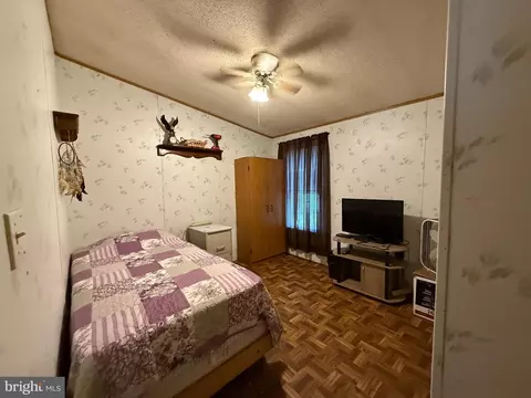 Bedroom - 23358 Capitola Rd, Tyaskin, MD 21865 photo 3 of 5