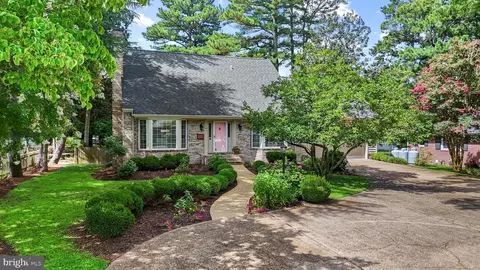 Exterior - 602 Crestview Ln, Salisbury, MD 21801 photo 8 of 9